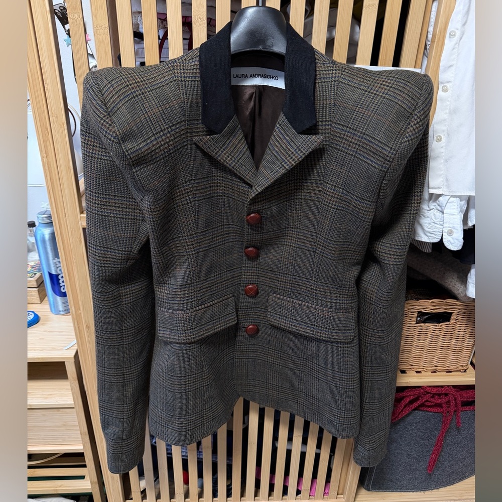 Authentic Laura Andrashko blazer, Size - 36